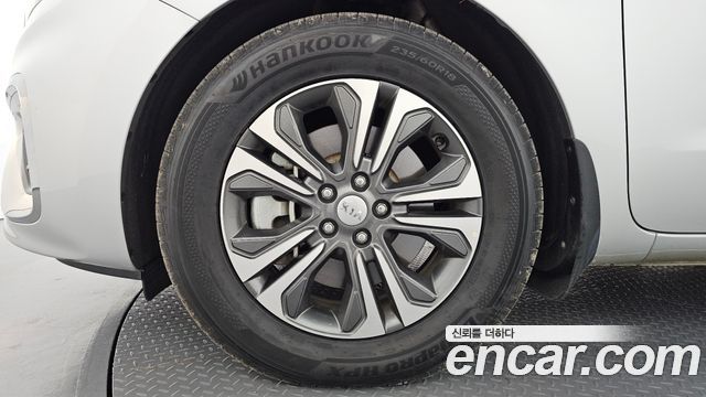 Kia Carnival 9-Seater Luxury — пробег 46 746 км — фото 5 из 5