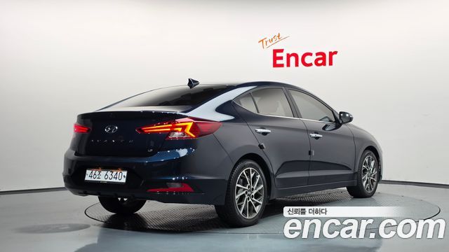 Hyundai AVANTE из Кореи Encar