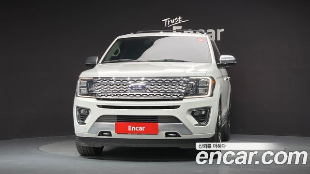 Ford Expedition Platinum 4WD 7Seater — пробег 95 383 км — фото 3 из 5