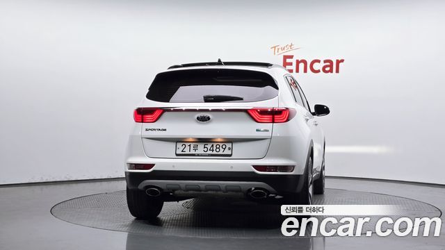 Kia Sportage из Кореи Encar