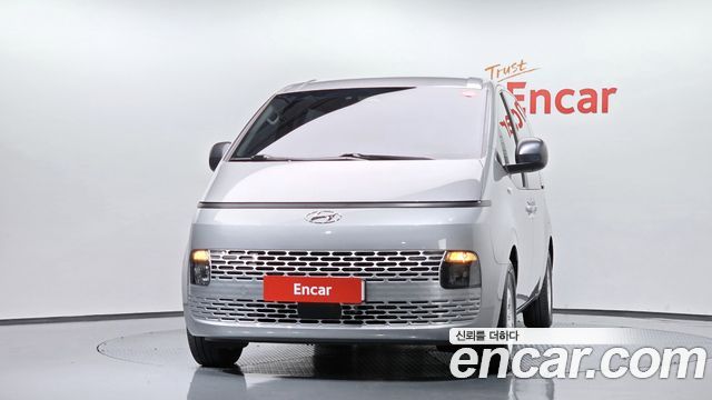 Hyundai Staria Tourer 11-Seater Smart — пробег 8 631 км — фото 3 из 5