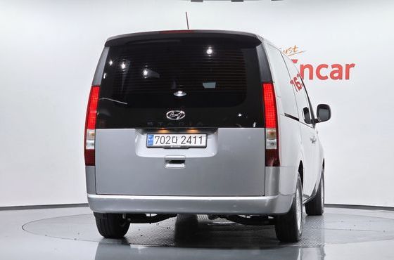 Hyundai Staria Tourer 11-Seater Smart — пробег 8 631 км — фото 4 из 5