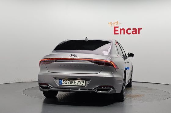 Hyundai Grandeur Exclusive — пробег 70 013 км — фото 4 из 5