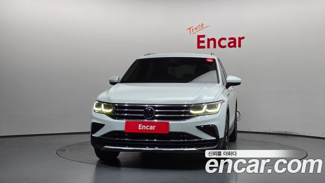 Volkswagen Tiguan 2.0 TDI Premium — пробег 46 132 км — фото 3 из 5