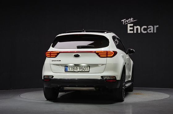 Kia Sportage Gasoline Signature Gravity — пробег 80 059 км — фото 4 из 5