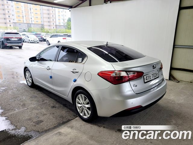Kia K3 Prestige — пробег 124 547 км — фото 2 из 5