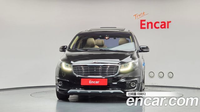 Kia Carnival Gasoline 7-seater Limousine President — пробег 135 415 км — фото 3 из 5