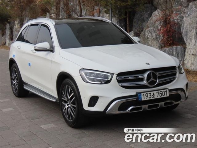 Mercedes-Benz GLC-Class GLC220 d 4MATIC — пробег 71 504 км — фото 2 из 5