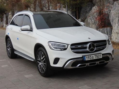 Mercedes-Benz GLC-Class GLC220 d 4MATIC — пробег 71 504 км — фото 2 из 5