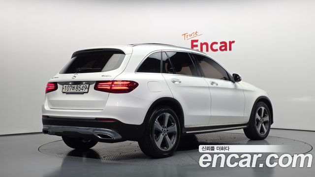 Mercedes-Benz GLC-Class GLC220 d 4MATIC — пробег 113 124 км — фото 2 из 5