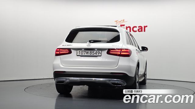 Mercedes-Benz GLC-Class GLC220 d 4MATIC — пробег 113 124 км — фото 4 из 5