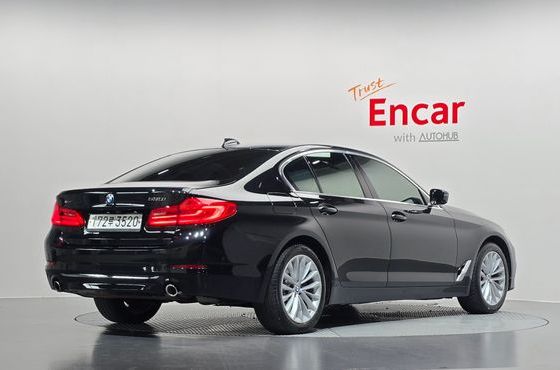 BMW 5-Series 530i xDrive Luxury Plus — пробег 122 710 км — фото 2 из 5