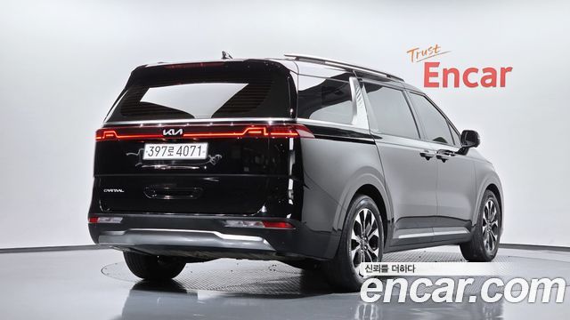 Kia Carnival Diesel 9-Seater Signature — пробег 97 900 км — фото 2 из 5