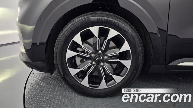 Kia Carnival Diesel 9-Seater Signature — пробег 97 900 км — фото 5 из 5