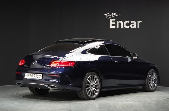 Mercedes-Benz C-Class C220 d 4MATIC Coupe — пробег 70 393 км — фото 2 из 5