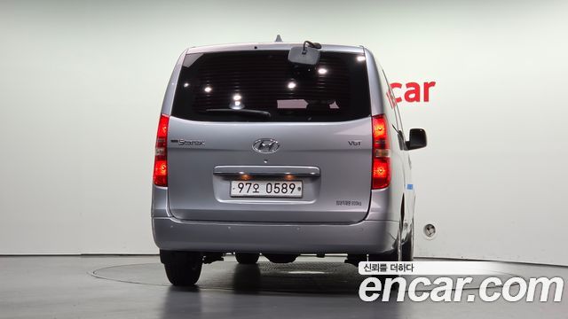 Hyundai Starex Van 5-Seater Smart — пробег 149 807 км — фото 4 из 5