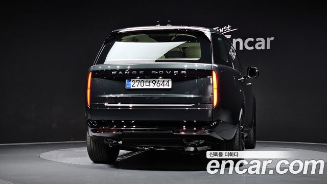 Land Rover Range Rover P530 Autobiography Long Wheel Base — пробег 18 км — фото 4 из 5