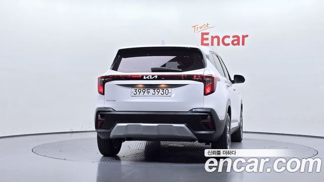 Kia Seltos из Кореи Encar