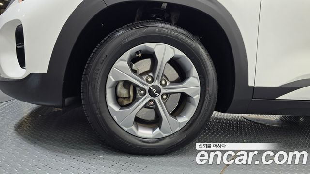 Kia Seltos из Кореи Encar