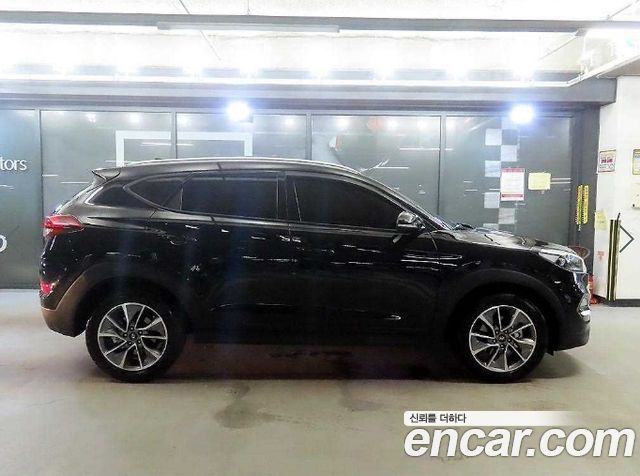 Hyundai Tucson Diesel 1.7 2WD Premium — пробег 96 392 км — фото 3 из 5