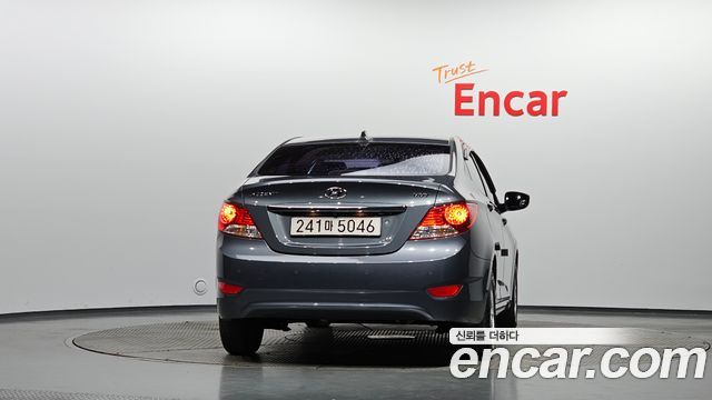 Hyundai Accent 1.4 VVT Premier — пробег 124 785 км — фото 4 из 5