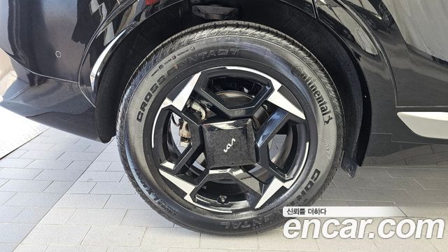 Kia Sportage HEV 1.6 4WD Signature — пробег 24 611 км — фото 5 из 5