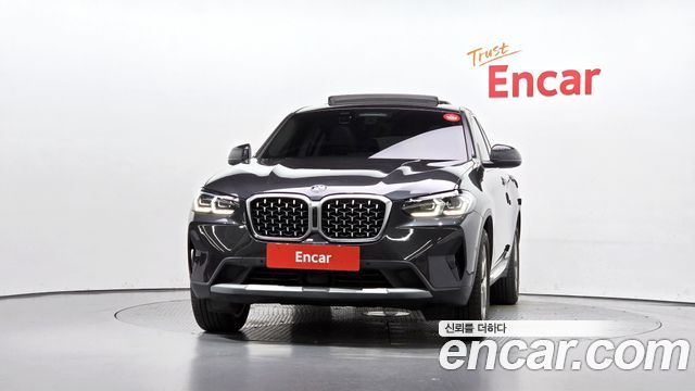 BMW X4 xDrive20i xLine — пробег 95 645 км — фото 3 из 5