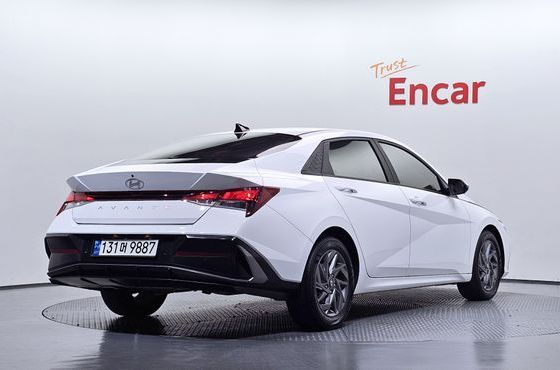 Hyundai AVANTE 1.6 Modern — пробег 47 878 км — фото 2 из 5