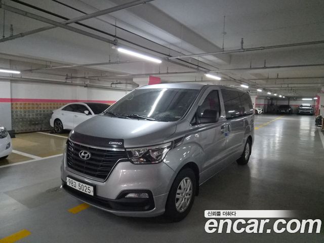 Hyundai Starex Camping car — пробег 110 000 км — фото 1 из 5