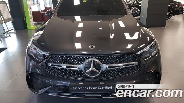 Mercedes-Benz GLC-Class GLC300 4MATIC Coupe — пробег 22 651 км — фото 3 из 5