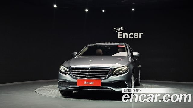 Mercedes-Benz E-Class из Кореи Encar