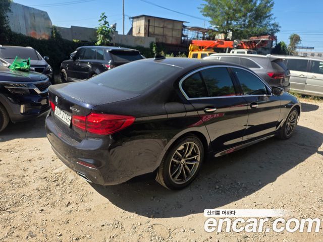BMW 5-Series 520d xDrive M Sport Package Plus — пробег 141 874 км — фото 3 из 5