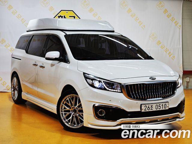 Kia Carnival 7-seater Limousine VIP — пробег 161 216 км — фото 4 из 5