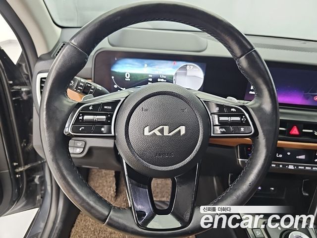 Kia Seltos из Кореи Encar