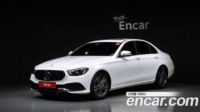 Mercedes-Benz E-Class E350 4MATIC Avantgarde — пробег 73 912 км — фото 1 из 5
