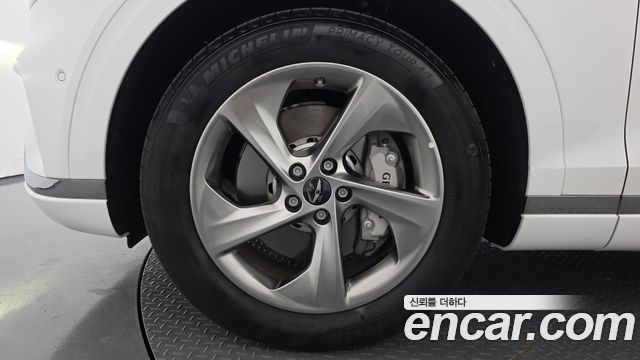 Genesis GV70 2.5T Gasoline AWD — пробег 3 335 км — фото 5 из 5
