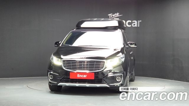 Kia Carnival Gasoline 9-seater Hi-Limousine Noblesse — пробег 126 923 км — фото 3 из 5