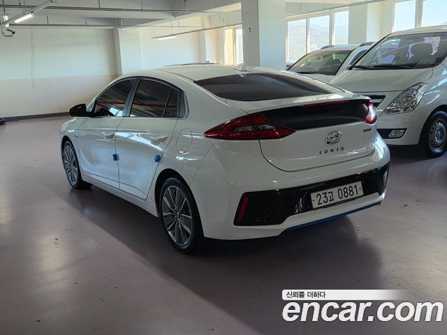 Hyundai Ioniq N Plus — пробег 158 800 км — фото 4 из 5