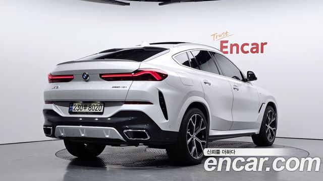BMW X6 xDrive40i M Sport — пробег 53 480 км — фото 2 из 5