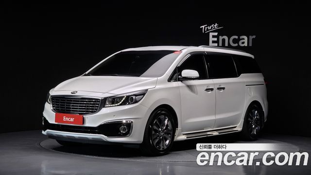 Kia Carnival 7-seater Limousine VIP — пробег 121 313 км — фото 1 из 5