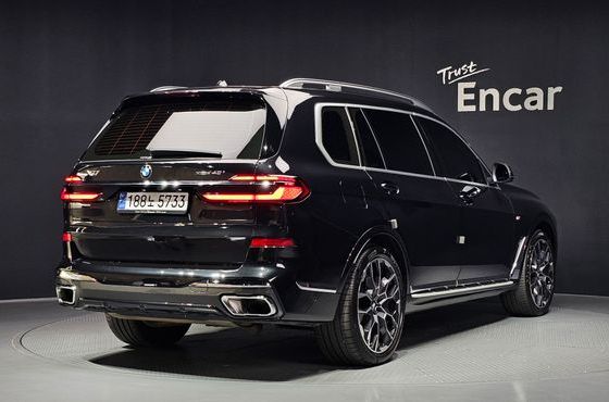 BMW X7 xDrive 40i M Sport 6STR — пробег 37 967 км — фото 2 из 5