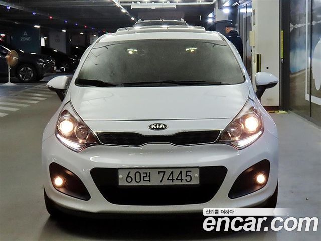 Kia pride 1.6 GDI Hatchback Prestige — пробег 66 345 км — фото 2 из 5