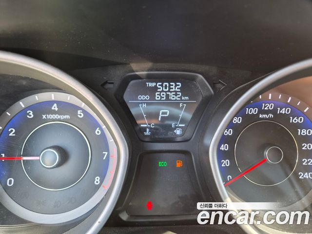 Hyundai AVANTE M16 GDI Deluxe — пробег 69 737 км — фото 3 из 5