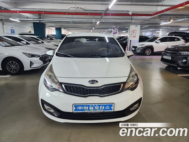 Kia pride 1.6 GDI Sedan Prestige — пробег 135 765 км — фото 3 из 5
