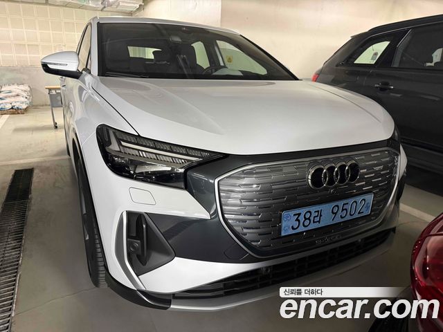 Audi Q4 e-tron 45 Premium Sportback — пробег 1 100 км — фото 1 из 5