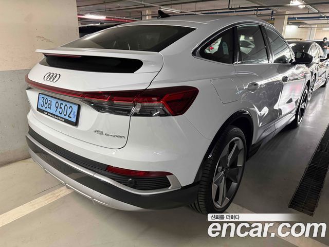 Audi Q4 e-tron 45 Premium Sportback — пробег 1 100 км — фото 2 из 5