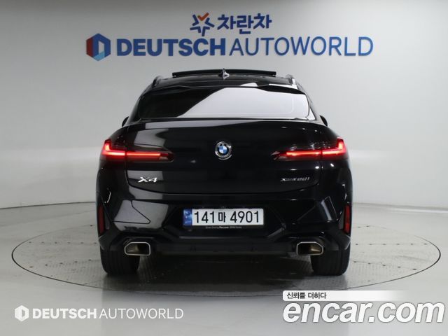 BMW X4 xDrive20i M Sport — пробег 71 600 км — фото 4 из 5