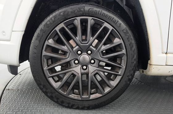 Jeep Compass S 2.4 AWD — пробег 63 760 км — фото 5 из 5