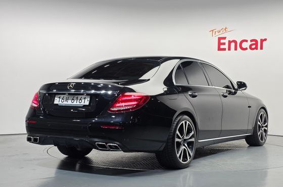 Mercedes-Benz E-Class E200 Avantgarde — пробег 81 459 км — фото 2 из 5