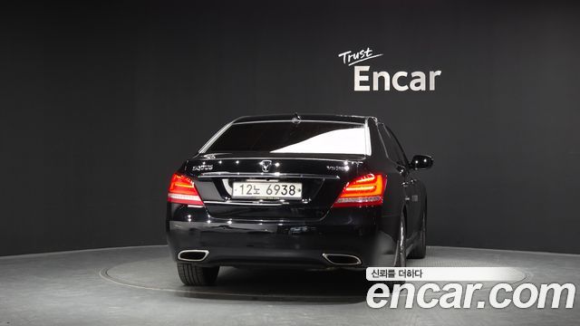 Hyundai Equus из Кореи Encar